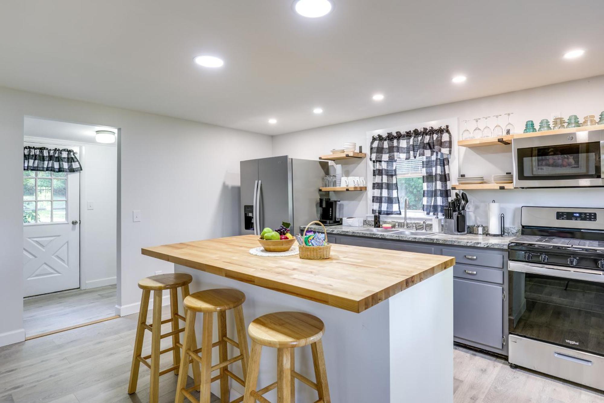 Charming Watkins Glen Home With Yard! Εξωτερικό φωτογραφία