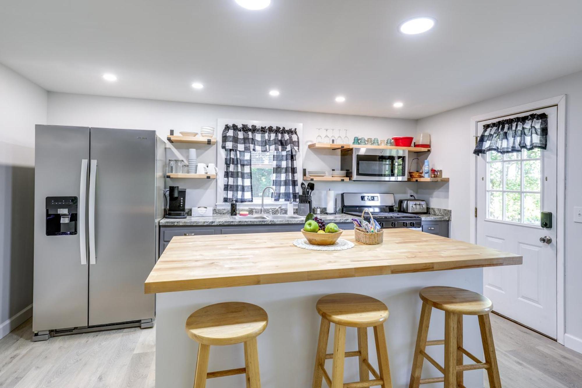 Charming Watkins Glen Home With Yard! Εξωτερικό φωτογραφία
